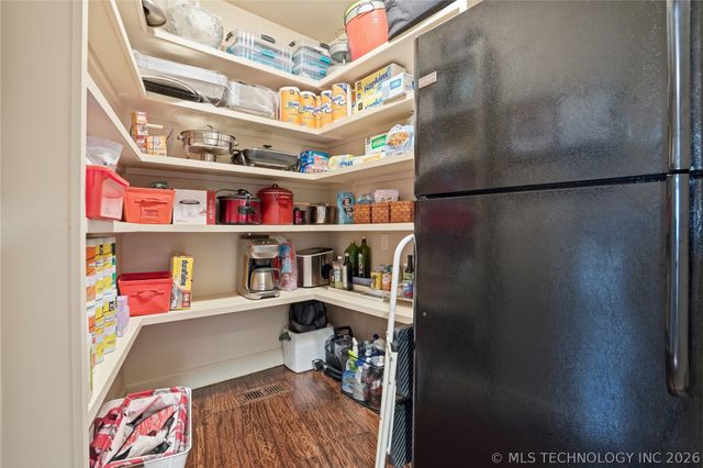 5621 W Charleston Street, Broken Arrow, OK 74011