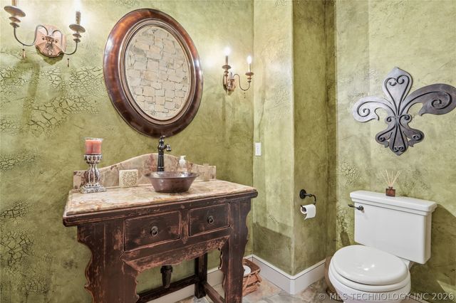 5621 W Charleston Street, Broken Arrow, OK 74011