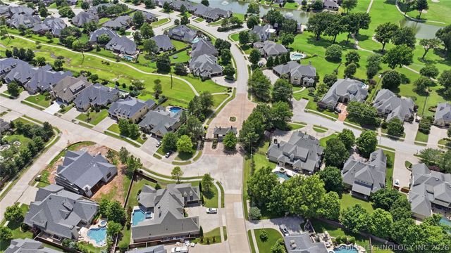 5621 W Charleston Street, Broken Arrow, OK 74011