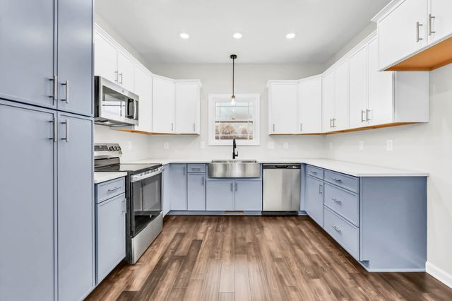 1465 Isaiah Dr, Clarksville, TN 37042