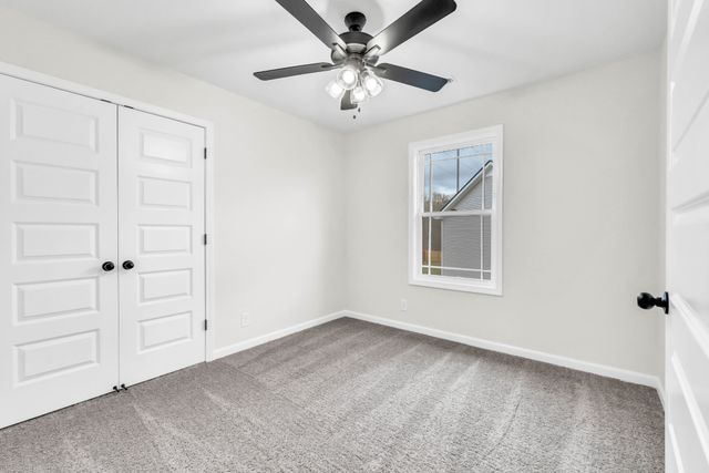 1465 Isaiah Dr, Clarksville, TN 37042