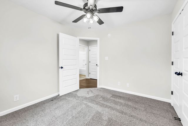 1465 Isaiah Dr, Clarksville, TN 37042