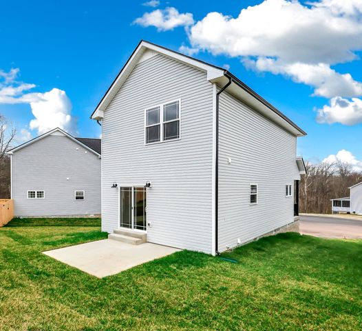 1465 Isaiah Dr, Clarksville, TN 37042