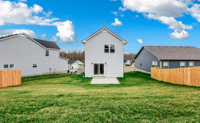 1465 Isaiah Dr, Clarksville, TN 37042