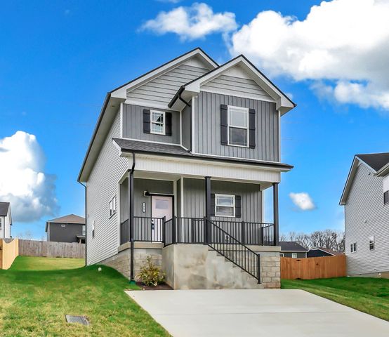 1465 Isaiah Dr, Clarksville, TN 37042