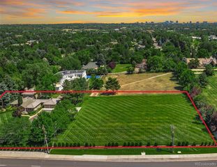 4625 S University Boulevard, Englewood, CO 80113