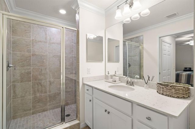 17520 GAWTHROP DRIVE 303, Bradenton, FL 34211