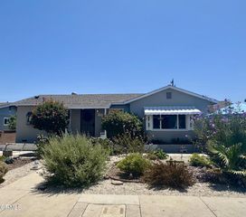 120 Palm Drive, Camarillo, CA 93010
