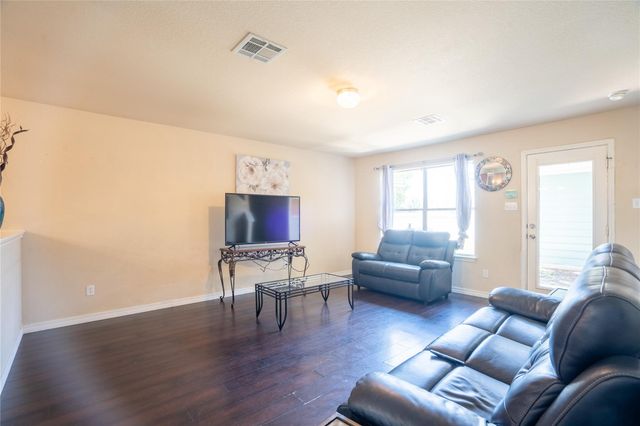 1524 Big Thicket DR, Cedar Park, TX 78613