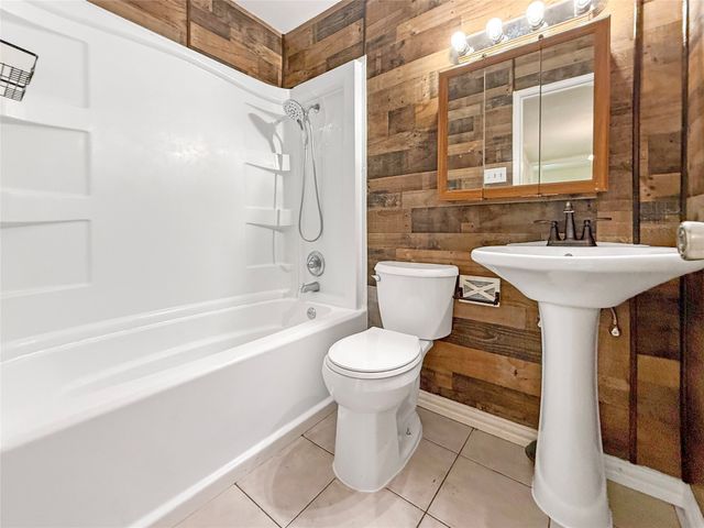 1010 Westbrook Drive, Garland, TX 75043