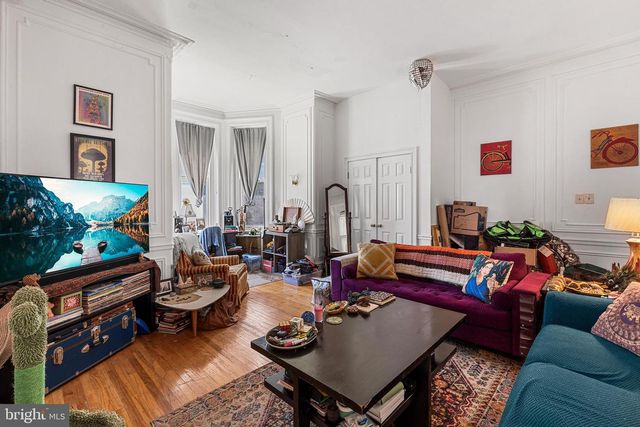 348 GREEN LN, Philadelphia, PA 19128