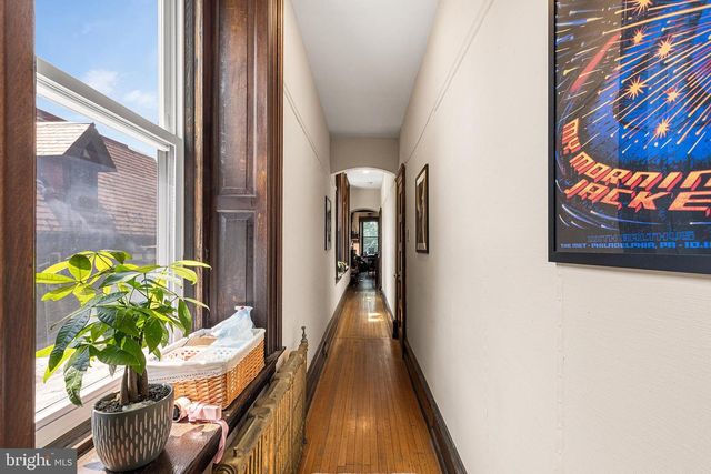 348 GREEN LN, Philadelphia, PA 19128