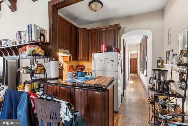 348 GREEN LN, Philadelphia, PA 19128