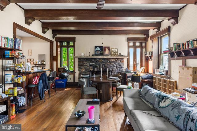 348 GREEN LN, Philadelphia, PA 19128