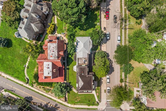 348 GREEN LN, Philadelphia, PA 19128