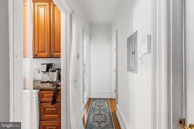 348 GREEN LN, Philadelphia, PA 19128