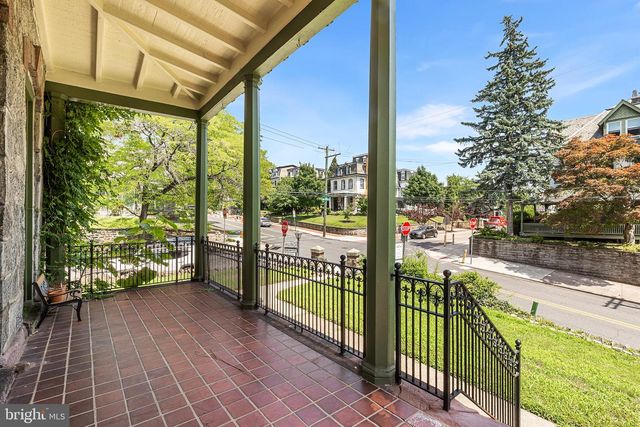 348 GREEN LN, Philadelphia, PA 19128