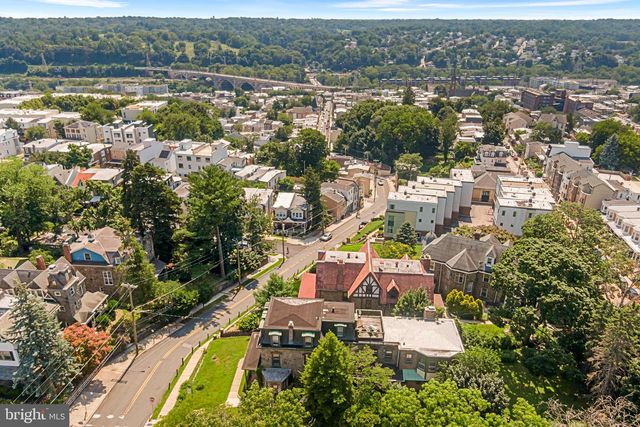 348 GREEN LN, Philadelphia, PA 19128