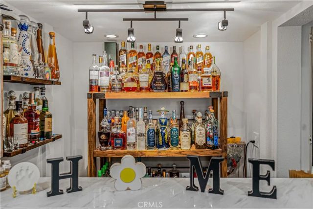 22170 James Alan Circle 1, Chatsworth, CA 91311