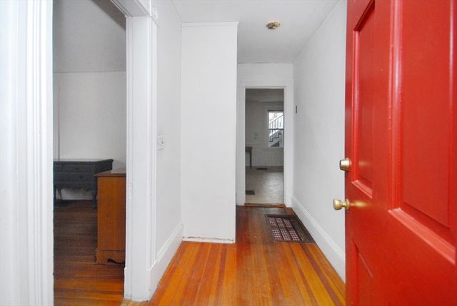 12-14 Willow St, Concord, MA 01742