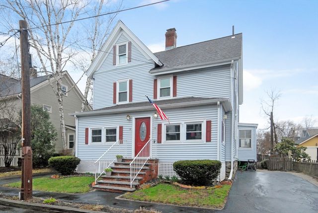 12-14 Willow St, Concord, MA 01742