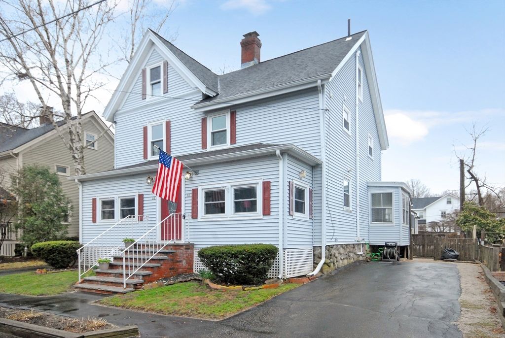 12-14 Willow St, Concord, MA 01742