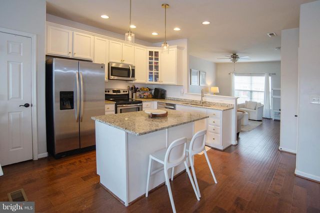 10216 OSAGE DR, Fredericksburg, VA 22408