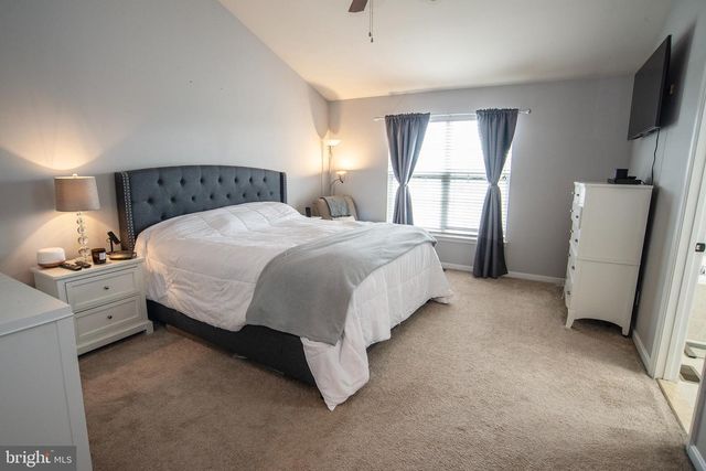 10216 OSAGE DR, Fredericksburg, VA 22408