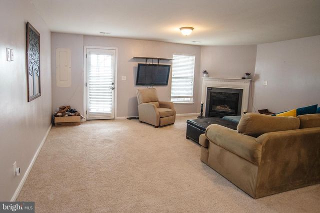 10216 OSAGE DR, Fredericksburg, VA 22408