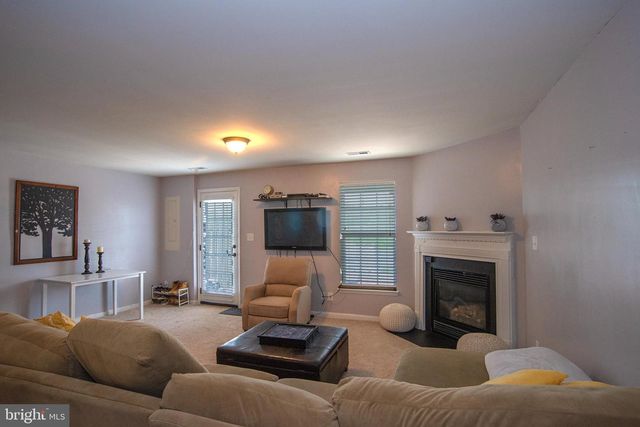 10216 OSAGE DR, Fredericksburg, VA 22408