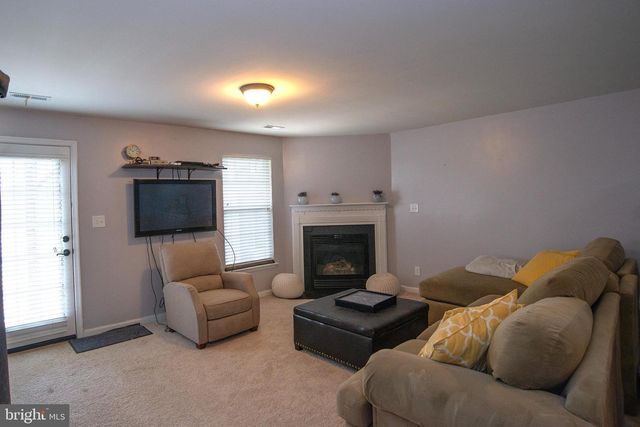 10216 OSAGE DR, Fredericksburg, VA 22408