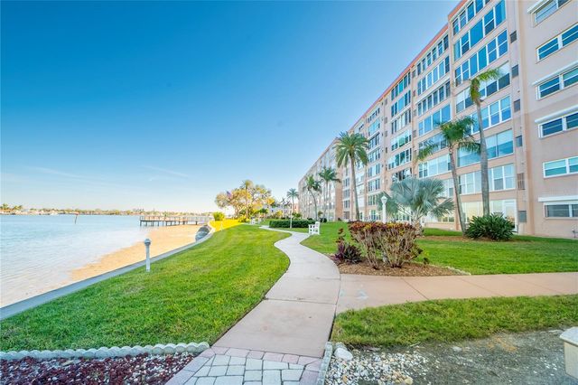 1847 SHORE DRIVE S 204, South Pasadena, FL 33707