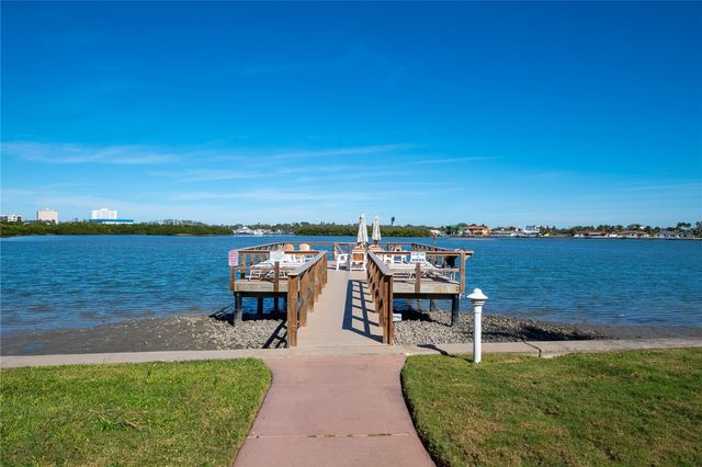 1847 SHORE DRIVE S 204, South Pasadena, FL 33707