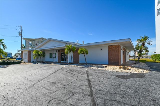 1847 SHORE DRIVE S 204, South Pasadena, FL 33707