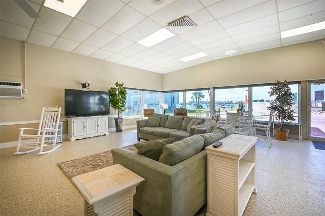 1847 SHORE DRIVE S 204, South Pasadena, FL 33707