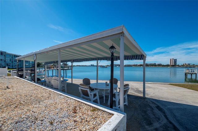 1847 SHORE DRIVE S 204, South Pasadena, FL 33707