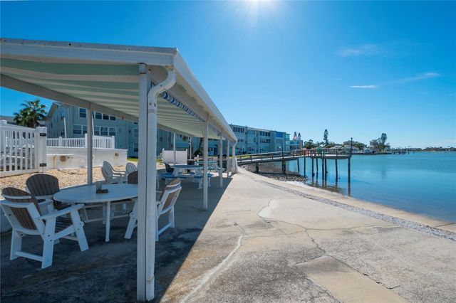 1847 SHORE DRIVE S 204, South Pasadena, FL 33707