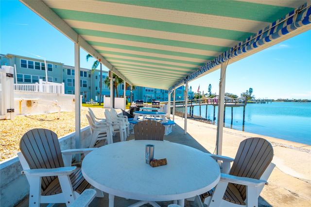 1847 SHORE DRIVE S 204, South Pasadena, FL 33707