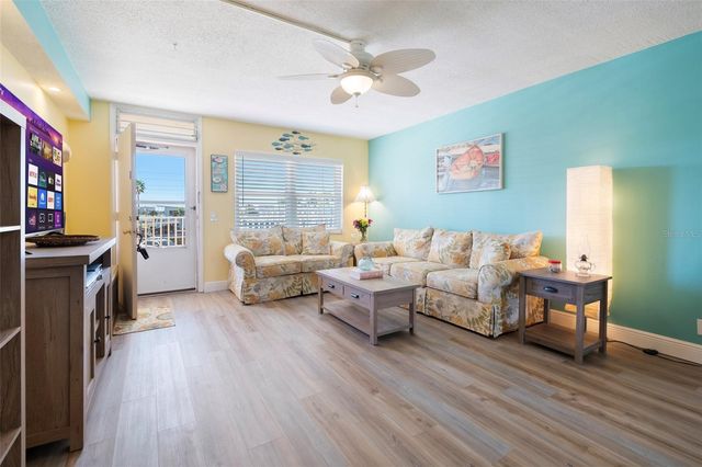 1847 SHORE DRIVE S 204, South Pasadena, FL 33707