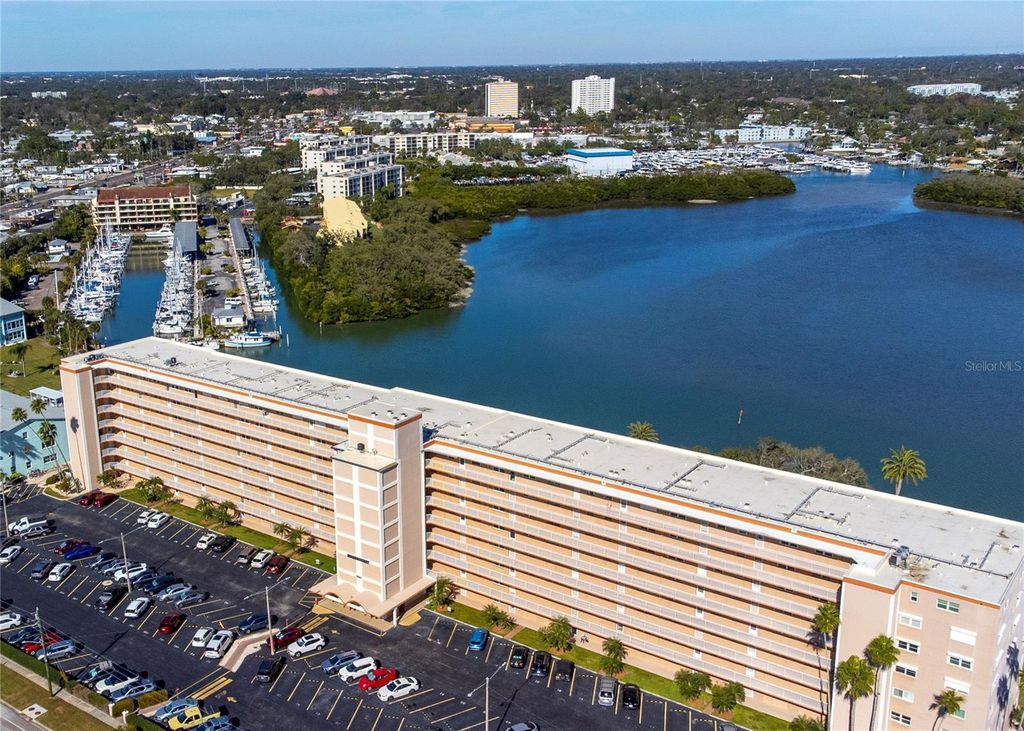 1847 SHORE DRIVE S 204, South Pasadena, FL 33707