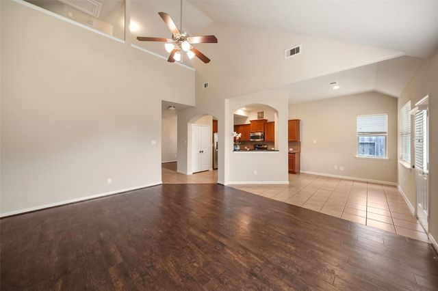 14818 Fall Creek Preserve Drive, Humble, TX 77396
