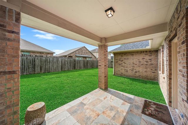 14818 Fall Creek Preserve Drive, Humble, TX 77396