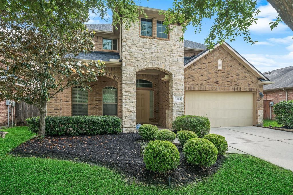 14818 Fall Creek Preserve Drive, Humble, TX 77396