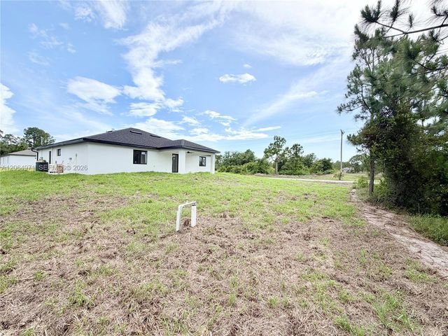 705 Colyer Street E, Lehigh Acres, FL 33974