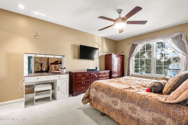 6 Surrey Drive, Old Bridge, NJ 08857