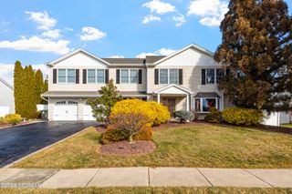6 Surrey Drive, Old Bridge, NJ 08857