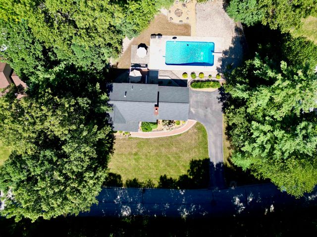 9 Hampstead Road, Merrimack, NH 03054