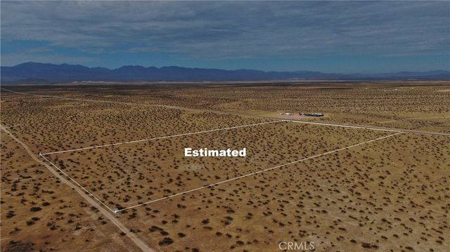 24000 Avenue J-8, Lancaster, CA 93535