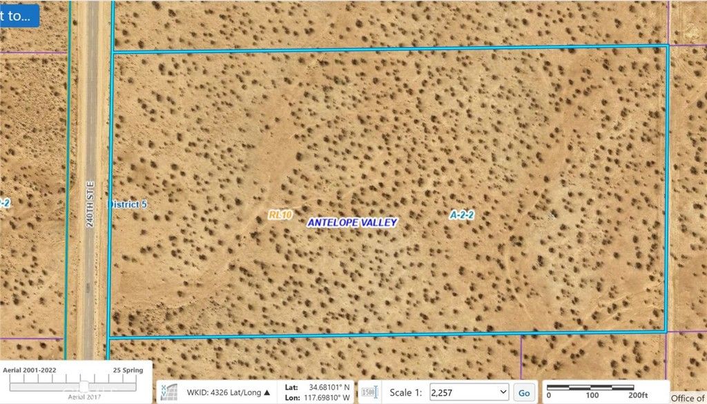 Image 10 of property listing at 24000 Avenue J-8, Lancaster, CA 93535