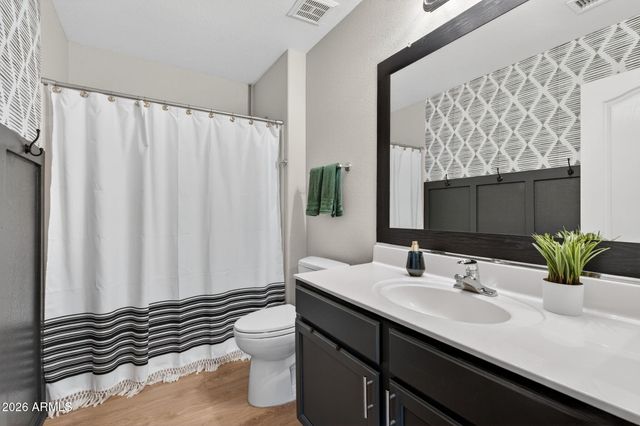 609 S 111TH Place, Mesa, AZ 85208